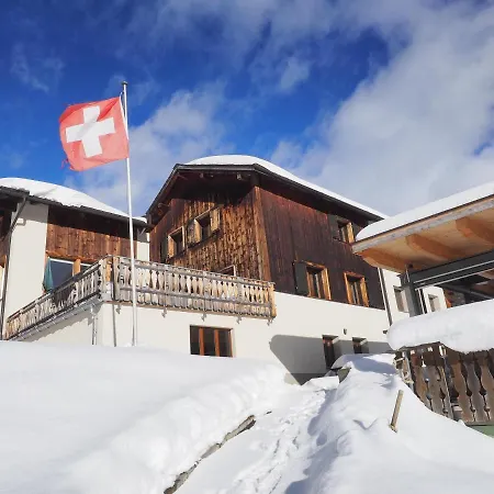 Tgantieni Sot - Haus Mit Herz *