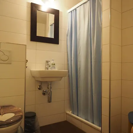 Tgantieni Sot - Haus Mit Herz אכסניה *