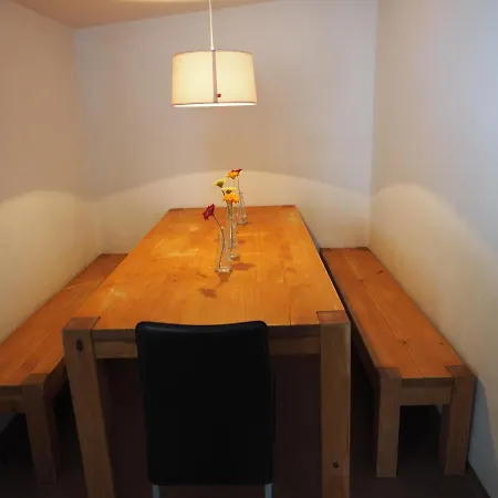 Hostel Tgantieni Sot - Haus Mit Herz