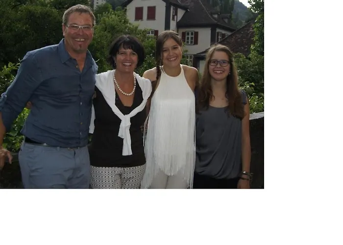 Albergue Tgantieni Sot - Haus Mit Herz *