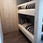 Хостел Tgantieni Sot - Haus Mit Herz