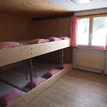 Tgantieni Sot - Haus Mit Herz Хостел