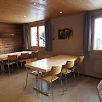 Хостел Tgantieni Sot - Haus Mit Herz *