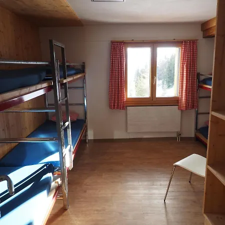 Tgantieni Sot - Haus Mit Herz