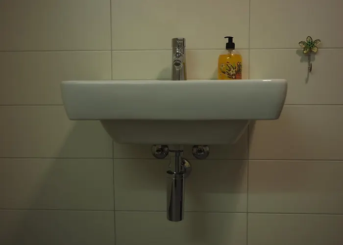 Tgantieni Sot - Haus Mit Herz Hostel Lenzerheide